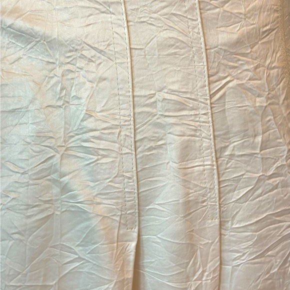 People Like Frank Cream Crinkle Silky Skirt Size 14 - Picture 2 of 7